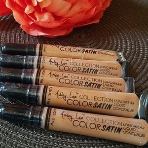 Ashley Lee Liquid Concealer "Caramel"